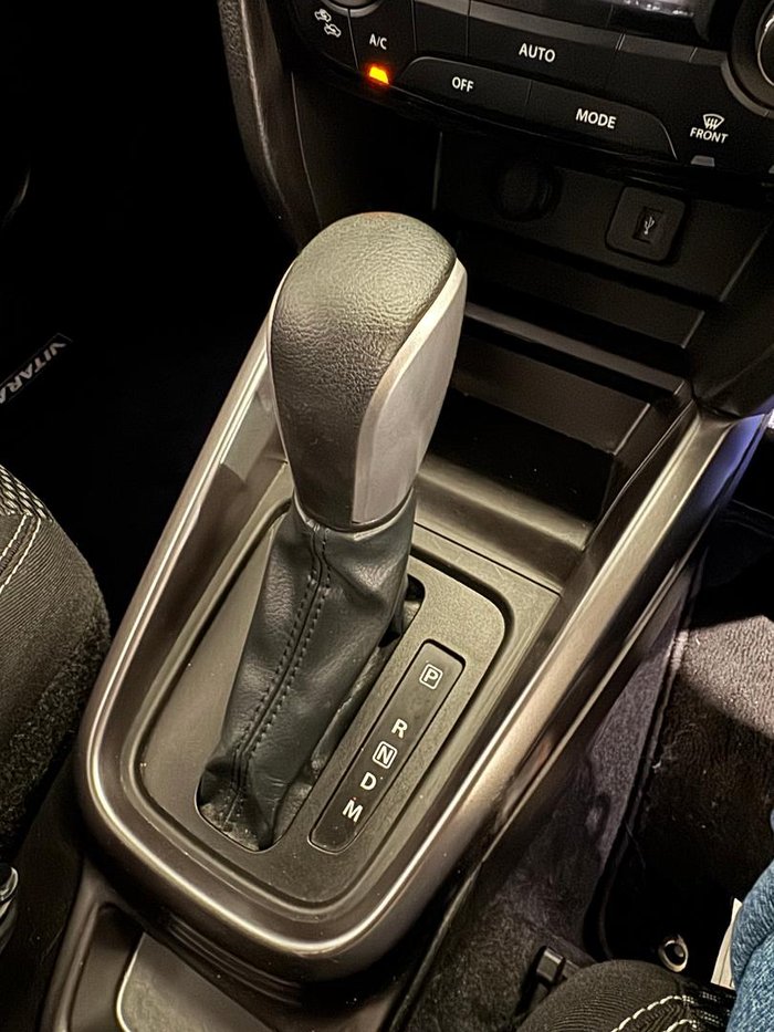 2020 Suzuki Vitara LY Series II Bright Red