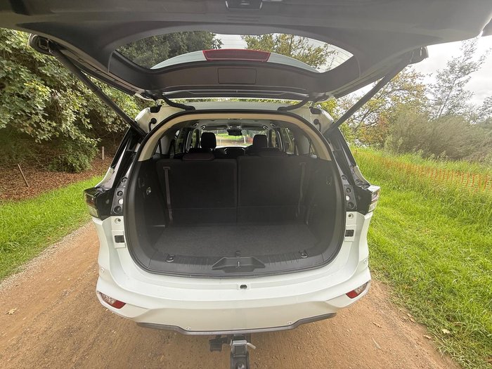 2022 Isuzu MU-X LS-U