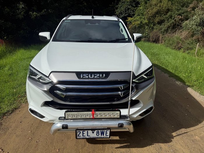 2022 Isuzu MU-X LS-U