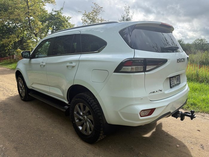 2022 Isuzu MU-X LS-U