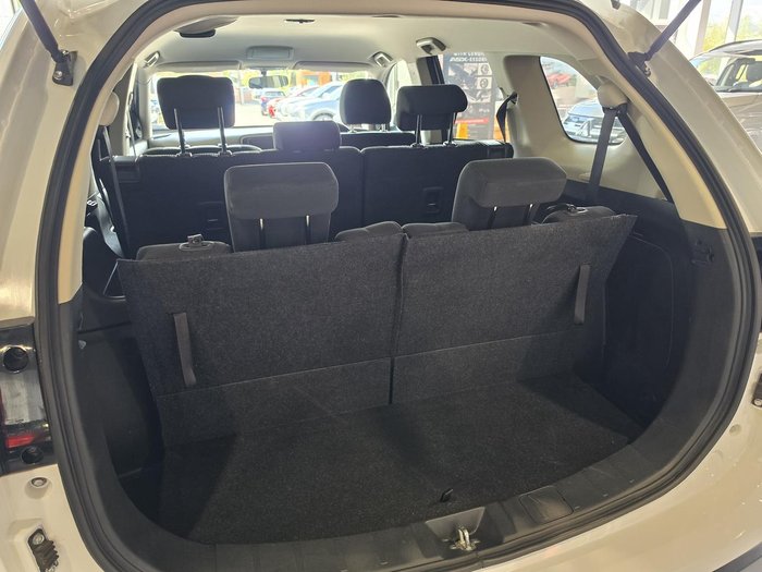 2017 Mitsubishi Outlander LS Safety Pack