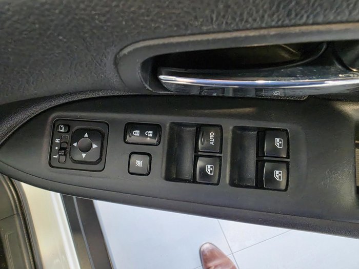 2017 Mitsubishi Outlander LS Safety Pack