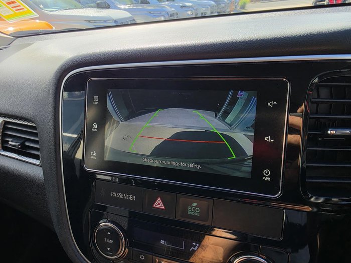 2017 Mitsubishi Outlander LS Safety Pack