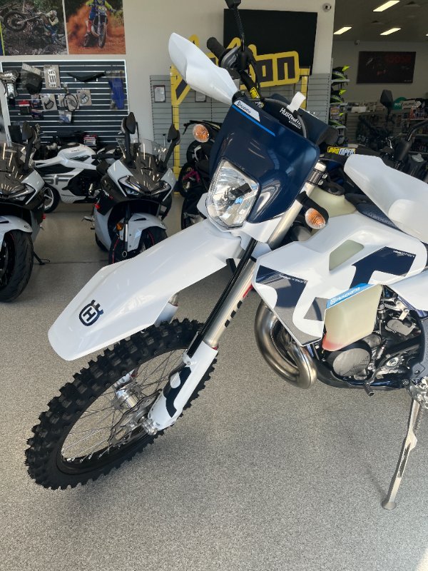 2026 HUSQVARNA TE300 WHITE