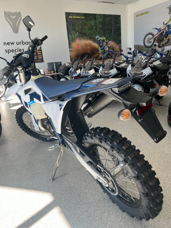 2026 HUSQVARNA TE300 WHITE