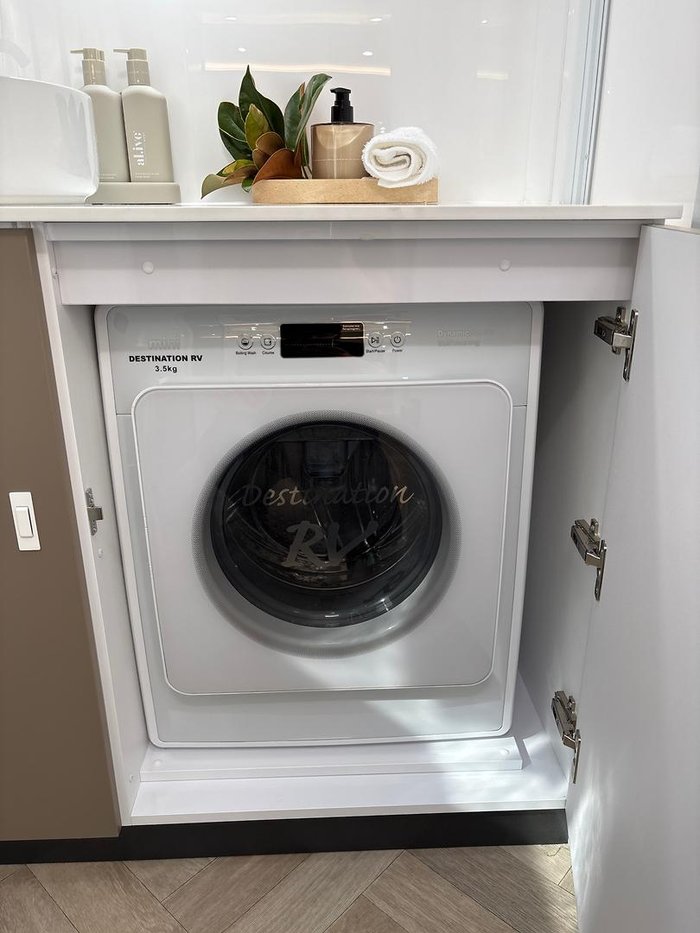 2026 Wonderland RV Solara 20'06