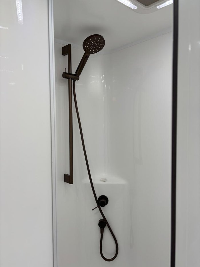 2026 Wonderland RV Solara 2006Q-R-Sc