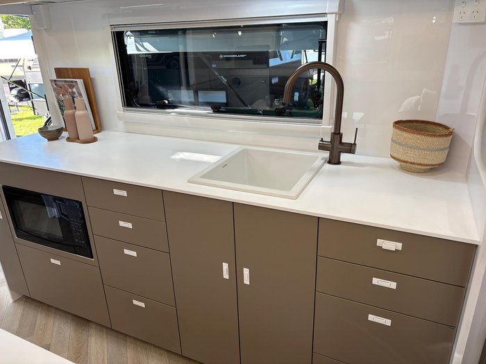 2026 Wonderland RV Solara 20'06