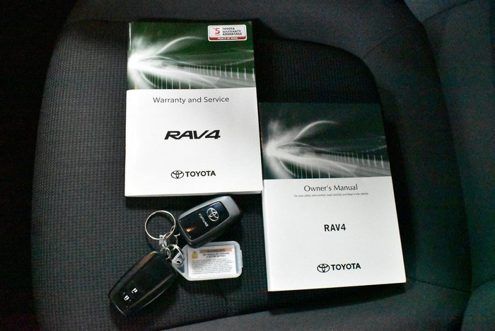 2021 Toyota RAV4 GX