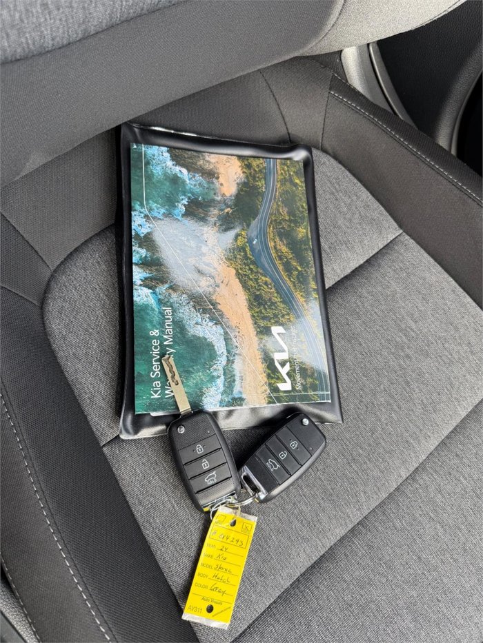 2024 KIA STONIC S YB MY24 White