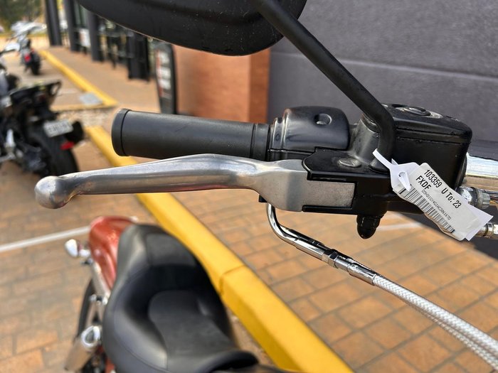 2011 Harley-Davidson Dyna Fat Bob 103 (FXDF) Dyna Orange