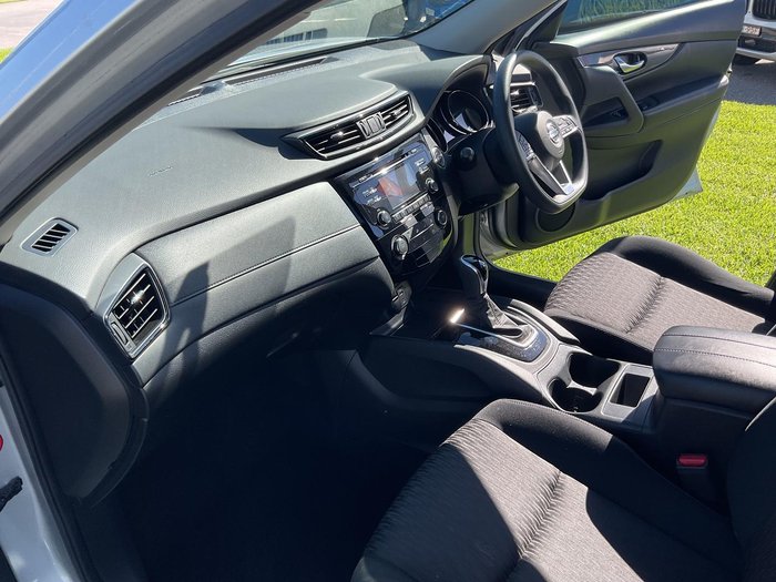 2020 Nissan X-TRAIL ST