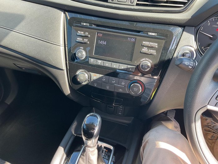 2020 Nissan X-TRAIL ST