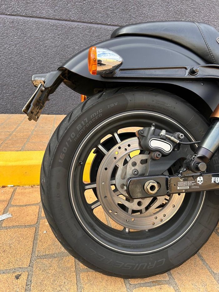 2015 Harley-Davidson Dyna Street Bob Special (FXDBC) Dyna Black