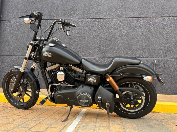 2015 Harley-Davidson Dyna Street Bob Special (FXDBC) Dyna Black