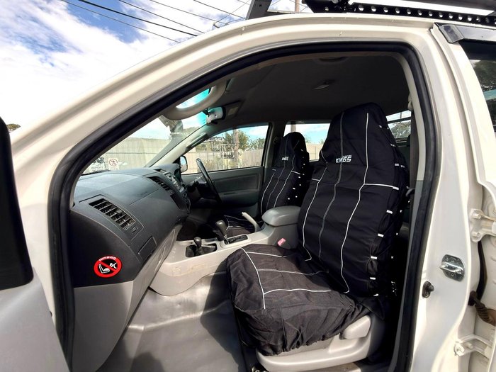 2010 Toyota Hilux SR KUN26R MY10 4X4 Glacier White