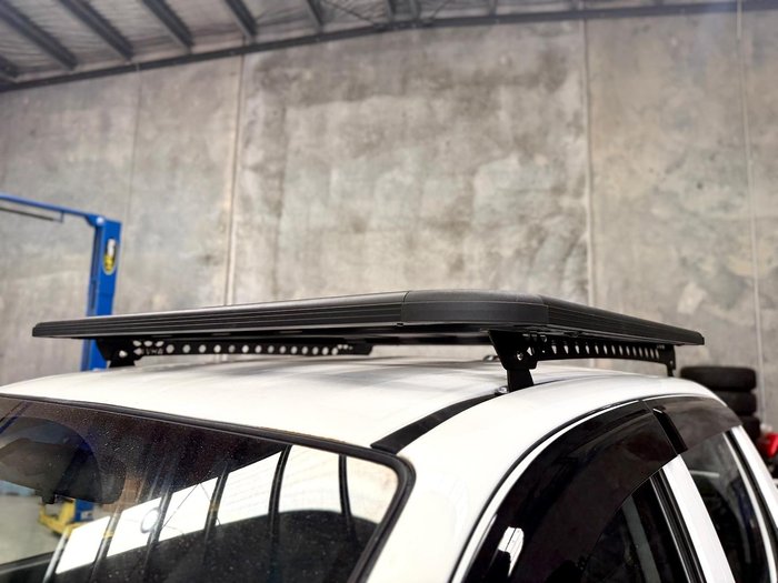 2011 Toyota Hilux Workmate KUN26R MY12 4X4 Glacier White