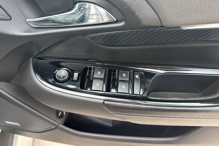 2016 Holden Commodore SS V Redline VF Series II MY16 Silver