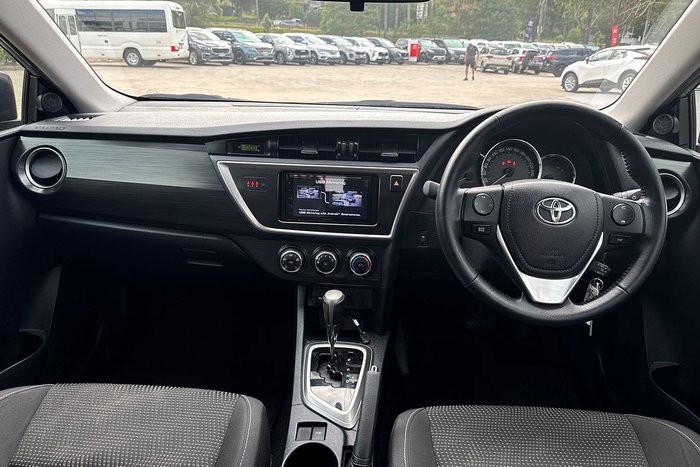 2014 Toyota Corolla RZ ZRE182R Silver Pearl