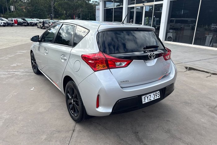 2014 Toyota Corolla RZ ZRE182R Silver Pearl