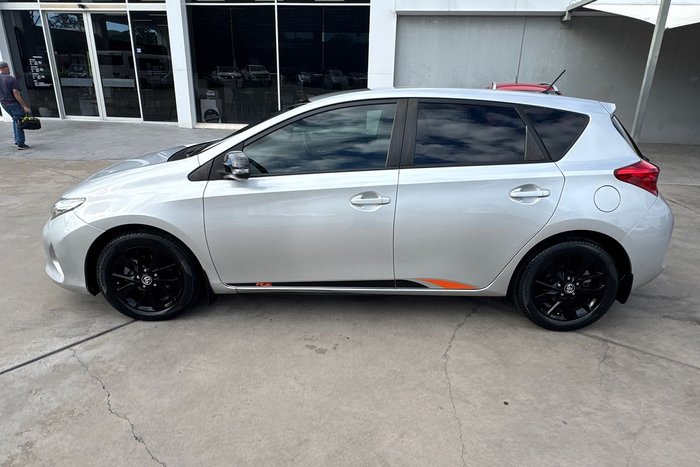 2014 Toyota Corolla RZ ZRE182R Silver Pearl
