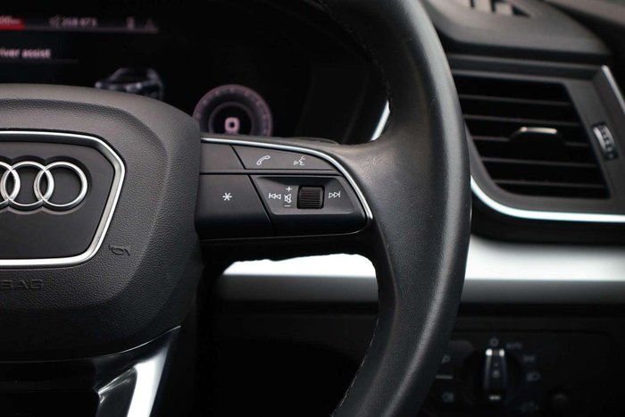 2022 Audi Q5 45 TFSI