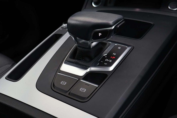 2022 Audi Q5 45 TFSI