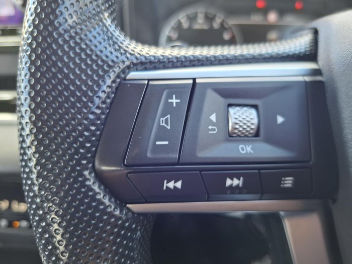 2023 Mitsubishi Outlander ES