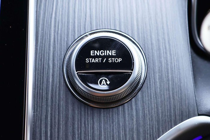 2025 Mercedes-Benz GLC-Class GLC300