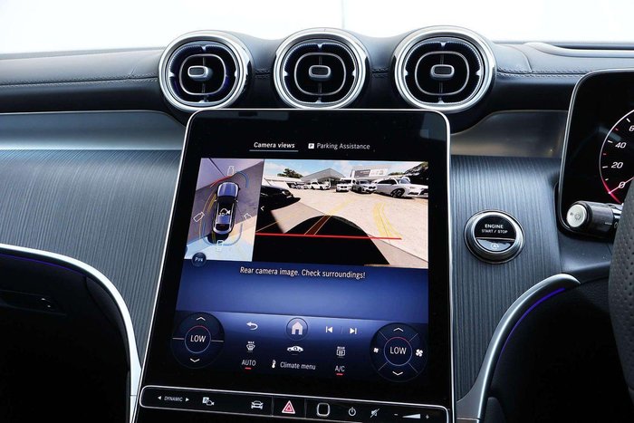 2025 Mercedes-Benz GLC-Class GLC300