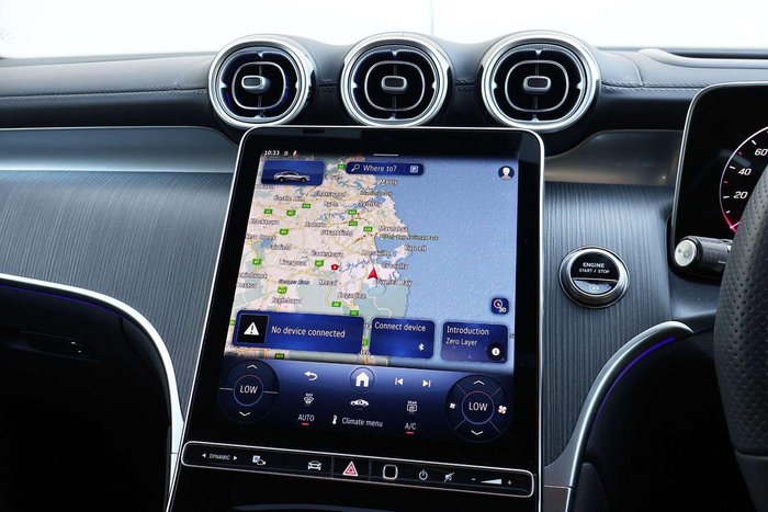 2025 Mercedes-Benz GLC-Class GLC300