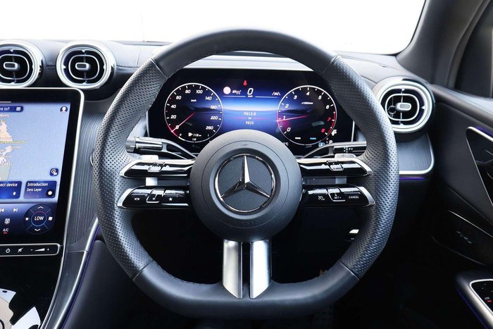 2025 Mercedes-Benz GLC-Class GLC300