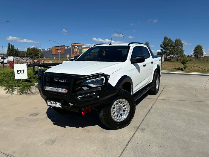 2024 Isuzu D-MAX X-TERRAIN
