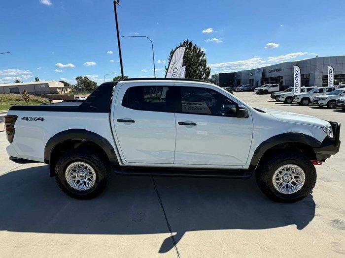 2024 Isuzu D-MAX X-TERRAIN