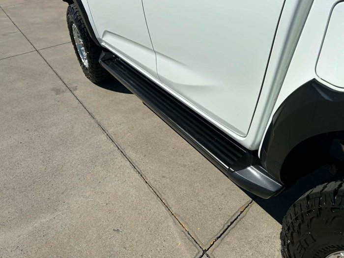 2024 Isuzu D-MAX X-TERRAIN