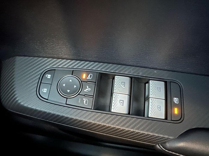 2025 Mitsubishi Outlander PHEV Exceed Tourer