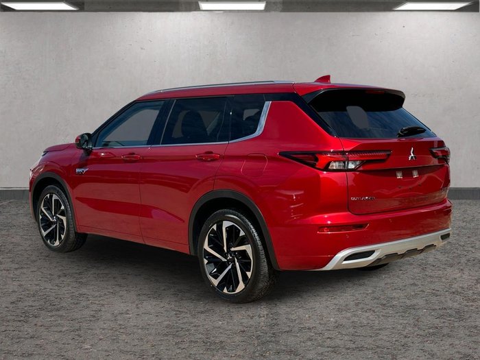 2025 Mitsubishi Outlander PHEV Exceed Tourer