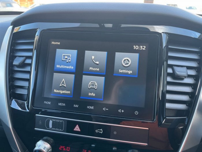 Mitsubishi Pajero Sport Exceed