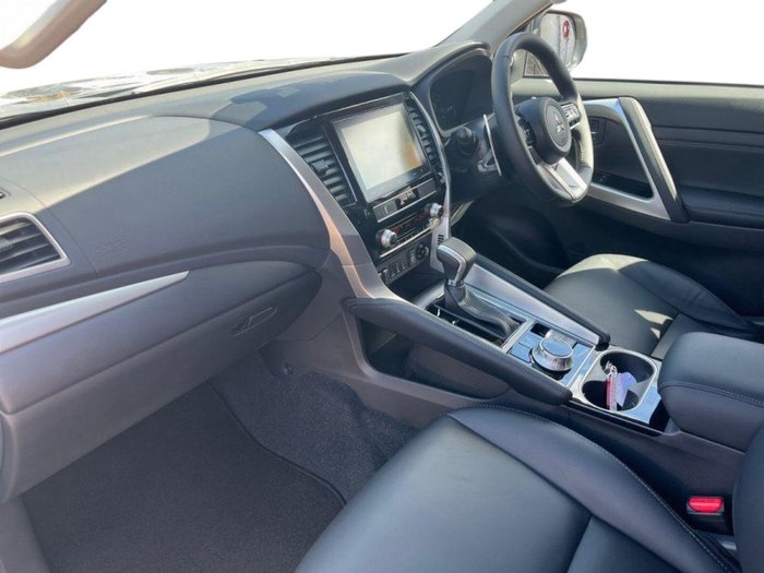 2025 Mitsubishi Pajero Sport Exceed