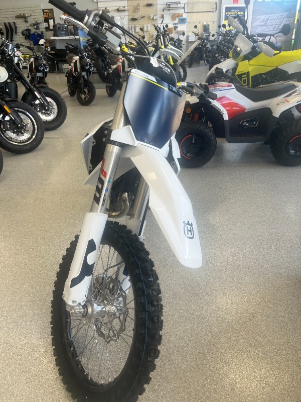 2026 HUSQVARNA FC450 WHITE