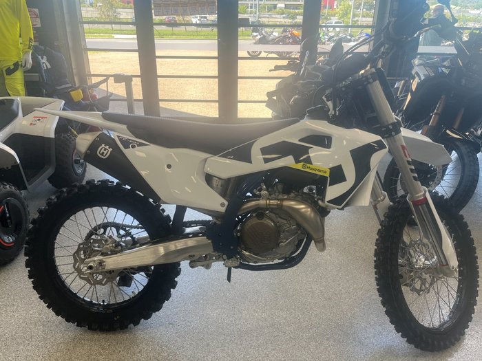 2026 HUSQVARNA FC450 WHITE