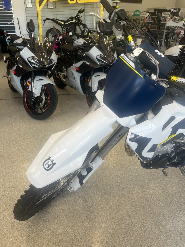 2026 HUSQVARNA FC450 WHITE