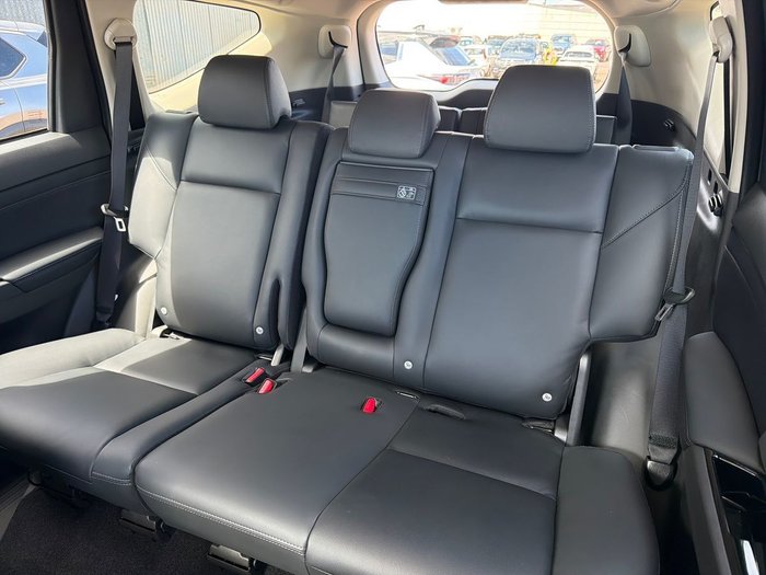 2000 Mitsubishi Pajero Sport