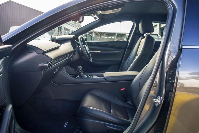 2025 Mazda 3 G25 GT