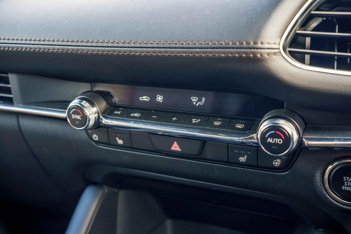 2025 Mazda 3 G25 GT