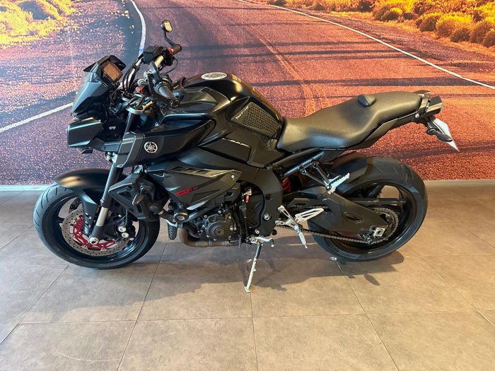 2016 Yamaha MT-10 (MT10A) MT Black