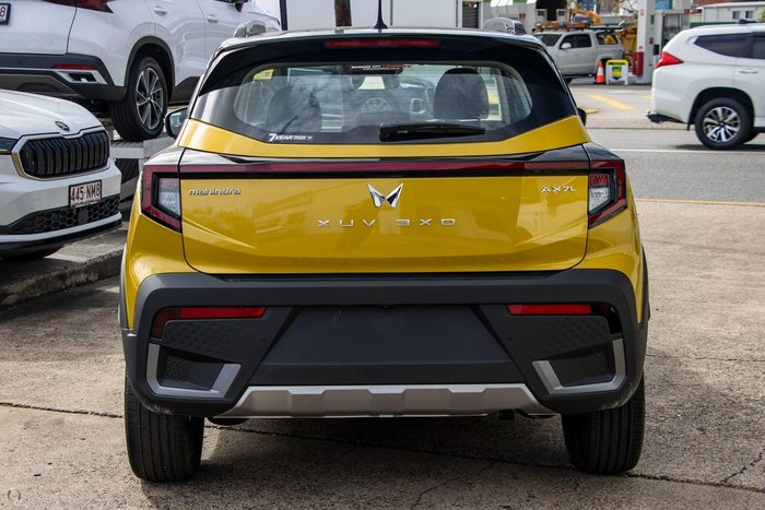 2025 Mahindra XUV3XO AX7L Citrine Yellow & Stealth Black Roof