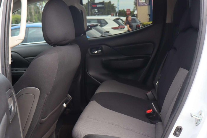 2021 Mitsubishi Triton GLX-R MR MY21 4X4 Dual Range White