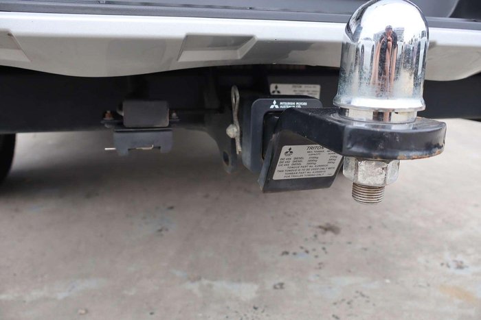 2021 Mitsubishi Triton GLX-R MR MY21 4X4 Dual Range White