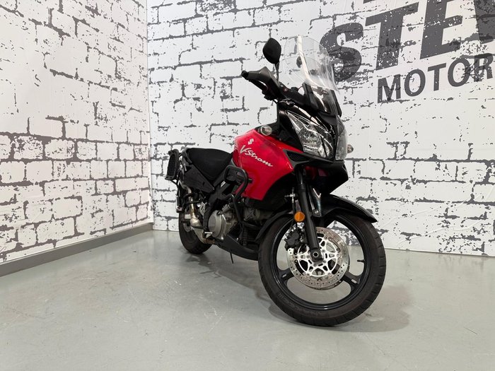 2012 Suzuki V-Strom 1000 (DL1000) V-Strom Red